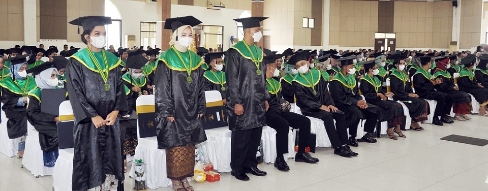 wisuda1.jpeg